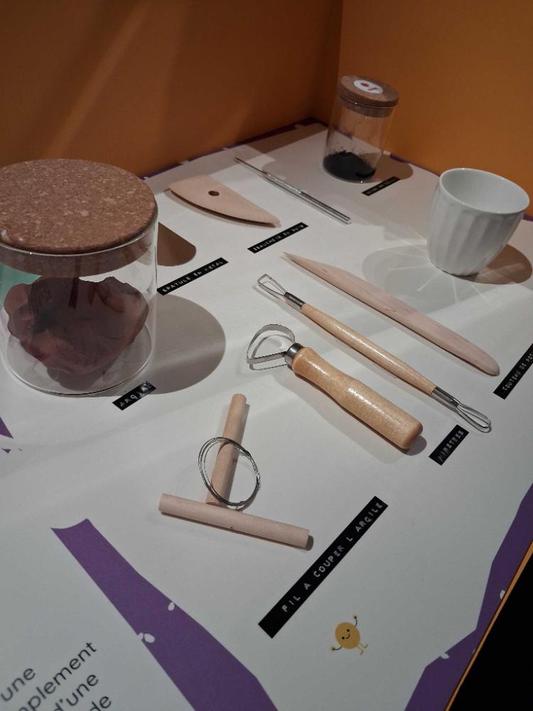Labomusée Toucher l'art : la matière céramique !
