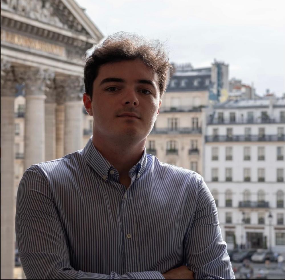 LA DYNASTIE BELLETESTE : UNE FAMILLE D'IVOIRIERS DIEPPOIS AUX XVIIIe ET XIXe SIÈCLES