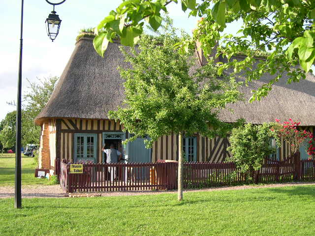 Chaumière aux Orties et jardin des herbes sauvages