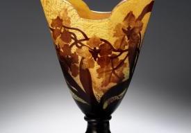 Les motifs floraux dans les collections de verreries